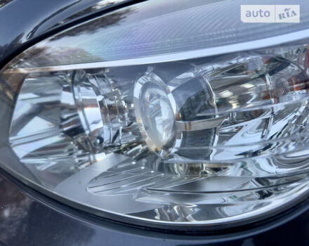 Сірий Мерседес Ц-Клас, об'ємом двигуна 2.15 л та пробігом 300 тис. км за 10800 $, фото 69 на Automoto.ua