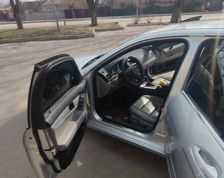 Сірий Мерседес Ц-Клас, об'ємом двигуна 3 л та пробігом 306 тис. км за 8500 $, фото 7 на Automoto.ua