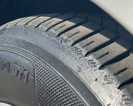 Серый Мерседес Ц-Класс, объемом двигателя 1.8 л и пробегом 188 тыс. км за 9500 $, фото 23 на Automoto.ua