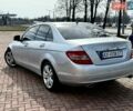 Серый Мерседес Ц-Класс, объемом двигателя 3 л и пробегом 306 тыс. км за 7500 $, фото 2 на Automoto.ua