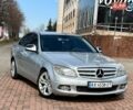Серый Мерседес Ц-Класс, объемом двигателя 3 л и пробегом 306 тыс. км за 7500 $, фото 1 на Automoto.ua