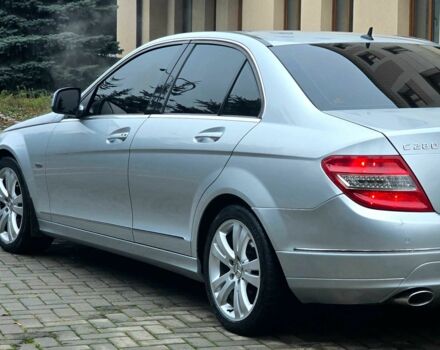Серый Мерседес Ц-Класс, объемом двигателя 3 л и пробегом 190 тыс. км за 8200 $, фото 1 на Automoto.ua