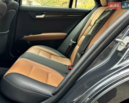 Мерседес Ц-Класс 2008 в Одессе на Automoto.ua Серый Мерседес Ц-Класс, объемом двигателя 1.8 л и пробегом 161 тыс. км за 11800 $, фото 69 на Automoto.ua