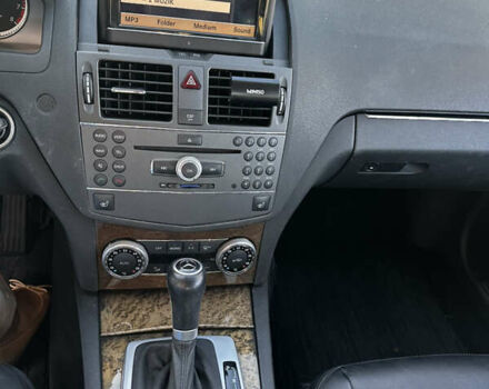 Сірий Мерседес Ц-Клас, об'ємом двигуна 1.8 л та пробігом 89 тис. км за 13500 $, фото 9 на Automoto.ua