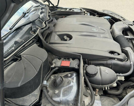 Сірий Мерседес Ц-Клас, об'ємом двигуна 2.2 л та пробігом 193 тис. км за 13300 $, фото 30 на Automoto.ua