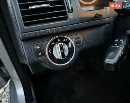 Серый Мерседес Ц-Класс, объемом двигателя 2.14 л и пробегом 243 тыс. км за 10900 $, фото 21 на Automoto.ua