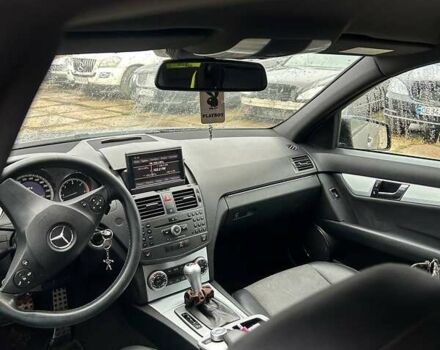 Сірий Мерседес Ц-Клас, об'ємом двигуна 3 л та пробігом 236 тис. км за 9000 $, фото 3 на Automoto.ua