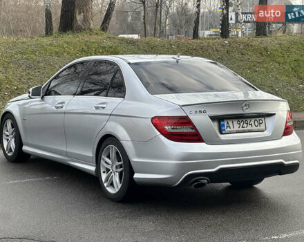 Серый Мерседес Ц-Класс, объемом двигателя 1.8 л и пробегом 236 тыс. км за 11500 $, фото 9 на Automoto.ua
