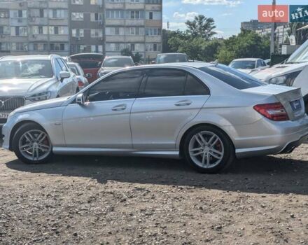 Сірий Мерседес Ц-Клас, об'ємом двигуна 1.8 л та пробігом 233 тис. км за 12900 $, фото 17 на Automoto.ua