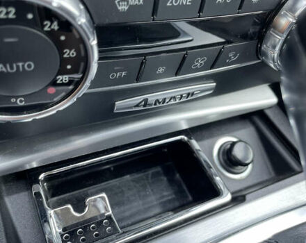 Сірий Мерседес Ц-Клас, об'ємом двигуна 2.14 л та пробігом 160 тис. км за 14000 $, фото 26 на Automoto.ua