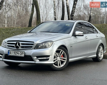 Серый Мерседес Ц-Класс, объемом двигателя 1.8 л и пробегом 236 тыс. км за 11500 $, фото 8 на Automoto.ua
