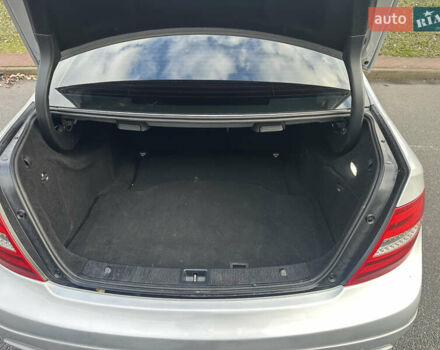 Серый Мерседес Ц-Класс, объемом двигателя 1.8 л и пробегом 236 тыс. км за 11500 $, фото 23 на Automoto.ua