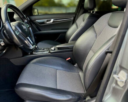 Серый Мерседес Ц-Класс, объемом двигателя 1.8 л и пробегом 207 тыс. км за 10399 $, фото 10 на Automoto.ua