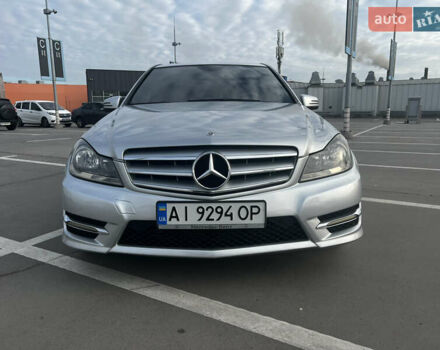 Мерседес Ц-Клас 2011 у Києві на Automoto.ua Сірий Мерседес Ц-Клас, об'ємом двигуна 1.8 л та пробігом 234 тис. км за 11200 $, фото 2 на Automoto.ua