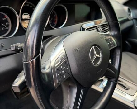 Серый Мерседес Ц-Класс, объемом двигателя 1.8 л и пробегом 165 тыс. км за 11500 $, фото 9 на Automoto.ua