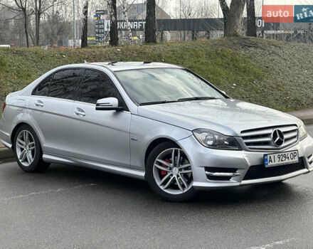 Серый Мерседес Ц-Класс, объемом двигателя 1.8 л и пробегом 236 тыс. км за 11500 $, фото 2 на Automoto.ua