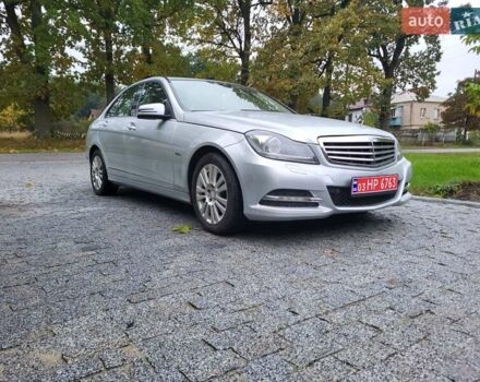 Серый Мерседес Ц-Класс, объемом двигателя 1.8 л и пробегом 209 тыс. км за 11500 $, фото 3 на Automoto.ua