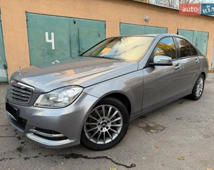 Серый Мерседес Ц-Класс, объемом двигателя 1.8 л и пробегом 165 тыс. км за 11500 $, фото 11 на Automoto.ua