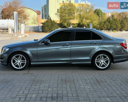 Серый Мерседес Ц-Класс, объемом двигателя 1.8 л и пробегом 207 тыс. км за 10399 $, фото 7 на Automoto.ua