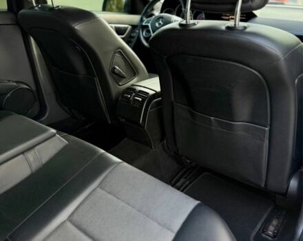 Сірий Мерседес Ц-Клас, об'ємом двигуна 0 л та пробігом 207 тис. км за 10299 $, фото 13 на Automoto.ua