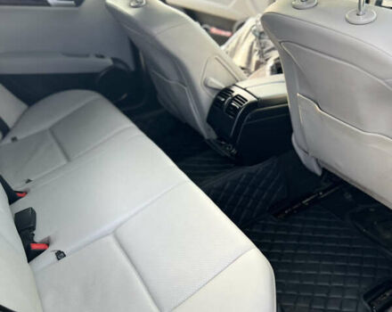 Серый Мерседес Ц-Класс, объемом двигателя 1.8 л и пробегом 243 тыс. км за 9000 $, фото 15 на Automoto.ua