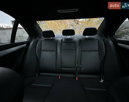 Серый Мерседес Ц-Класс, объемом двигателя 1.8 л и пробегом 135 тыс. км за 12000 $, фото 19 на Automoto.ua