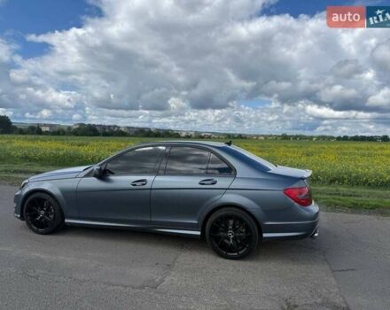 Сірий Мерседес Ц-Клас, об'ємом двигуна 1.8 л та пробігом 260 тис. км за 9200 $, фото 1 на Automoto.ua