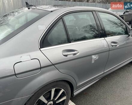 Серый Мерседес Ц-Класс, объемом двигателя 1.8 л и пробегом 192 тыс. км за 8500 $, фото 4 на Automoto.ua