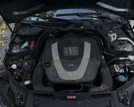 Серый Мерседес Ц-Класс, объемом двигателя 3 л и пробегом 195 тыс. км за 14500 $, фото 25 на Automoto.ua