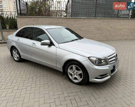 Сірий Мерседес Ц-Клас, об'ємом двигуна 1.8 л та пробігом 133 тис. км за 13500 $, фото 1 на Automoto.ua