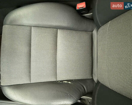 Сірий Мерседес Ц-Клас, об'ємом двигуна 1.8 л та пробігом 133 тис. км за 13500 $, фото 24 на Automoto.ua