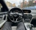 Серый Мерседес Ц-Класс, объемом двигателя 3 л и пробегом 250 тыс. км за 12999 $, фото 5 на Automoto.ua