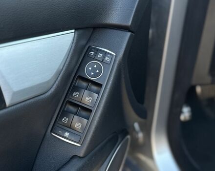 Серый Мерседес Ц-Класс, объемом двигателя 2.1 л и пробегом 259 тыс. км за 12200 $, фото 9 на Automoto.ua