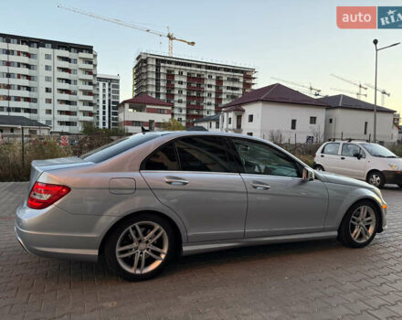 Мерседес Ц-Класс 2012 в Одессе на Automoto.ua Серый Мерседес Ц-Класс, объемом двигателя 1.8 л и пробегом 61 тыс. км за 11000 $, фото 4 на Automoto.ua