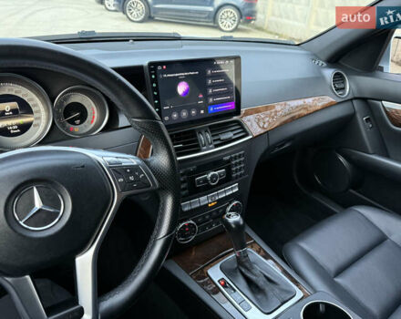 Серый Мерседес Ц-Класс, объемом двигателя 1.8 л и пробегом 63 тыс. км за 10900 $, фото 22 на Automoto.ua