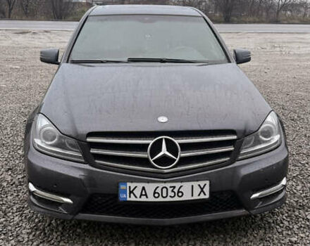 Серый Мерседес Ц-Класс, объемом двигателя 1.8 л и пробегом 190 тыс. км за 10500 $, фото 1 на Automoto.ua