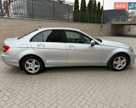 Сірий Мерседес Ц-Клас, об'ємом двигуна 1.8 л та пробігом 133 тис. км за 13500 $, фото 6 на Automoto.ua
