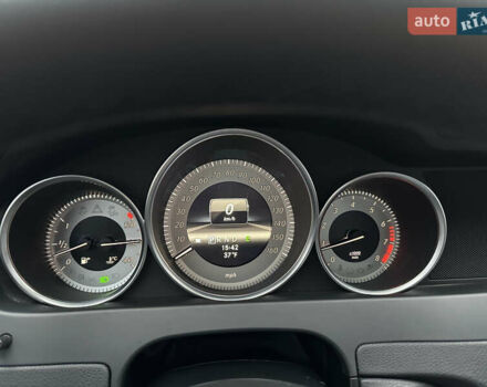 Серый Мерседес Ц-Класс, объемом двигателя 1.8 л и пробегом 135 тыс. км за 12000 $, фото 8 на Automoto.ua