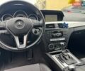 Серый Мерседес Ц-Класс, объемом двигателя 2.14 л и пробегом 250 тыс. км за 12500 $, фото 15 на Automoto.ua