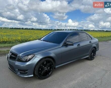Сірий Мерседес Ц-Клас, об'ємом двигуна 1.8 л та пробігом 260 тис. км за 9200 $, фото 3 на Automoto.ua
