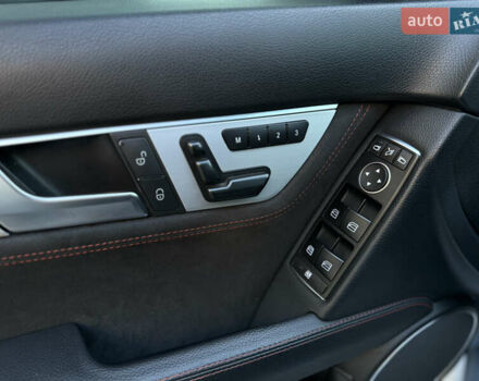 Мерседес Ц-Класс 2013 в Одессе на Automoto.ua Серый Мерседес Ц-Класс, объемом двигателя 1.8 л и пробегом 196 тыс. км за 11900 $, фото 52 на Automoto.ua