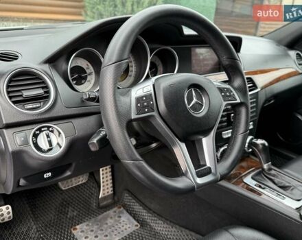 Серый Мерседес Ц-Класс, объемом двигателя 3 л и пробегом 220 тыс. км за 11600 $, фото 41 на Automoto.ua