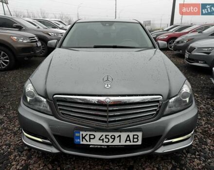 Серый Мерседес Ц-Класс, объемом двигателя 3.5 л и пробегом 80 тыс. км за 14500 $, фото 5 на Automoto.ua