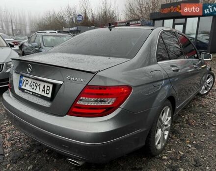 Серый Мерседес Ц-Класс, объемом двигателя 3.5 л и пробегом 80 тыс. км за 14500 $, фото 2 на Automoto.ua