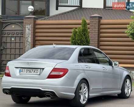 Серый Мерседес Ц-Класс, объемом двигателя 3 л и пробегом 220 тыс. км за 11600 $, фото 32 на Automoto.ua