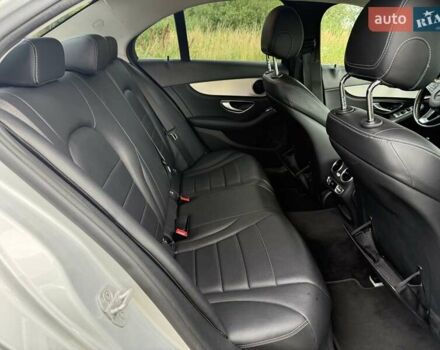 Серый Мерседес Ц-Класс, объемом двигателя 2.1 л и пробегом 260 тыс. км за 19700 $, фото 9 на Automoto.ua