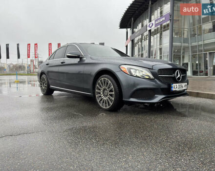 Сірий Мерседес Ц-Клас, об'ємом двигуна 1.99 л та пробігом 161 тис. км за 18000 $, фото 2 на Automoto.ua