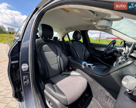 Серый Мерседес Ц-Класс, объемом двигателя 2.14 л и пробегом 308 тыс. км за 16999 $, фото 33 на Automoto.ua