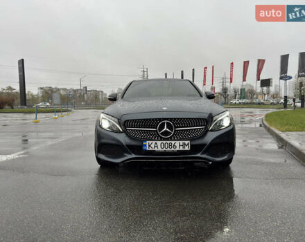 Сірий Мерседес Ц-Клас, об'ємом двигуна 1.99 л та пробігом 161 тис. км за 18000 $, фото 1 на Automoto.ua