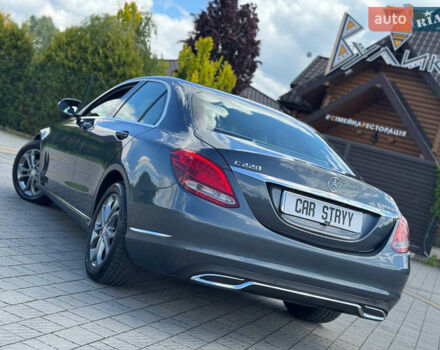 Серый Мерседес Ц-Класс, объемом двигателя 2.14 л и пробегом 308 тыс. км за 16999 $, фото 10 на Automoto.ua